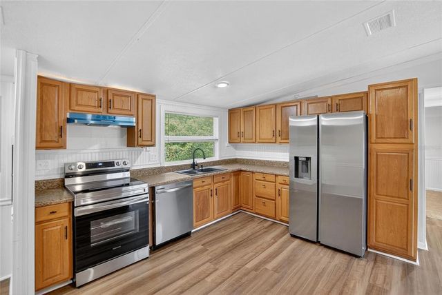 7333 23RD STREET, Zephyrhills, FL 33540