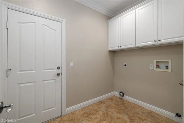 31028 Emperor Drive, Canyon Lake, CA 92587