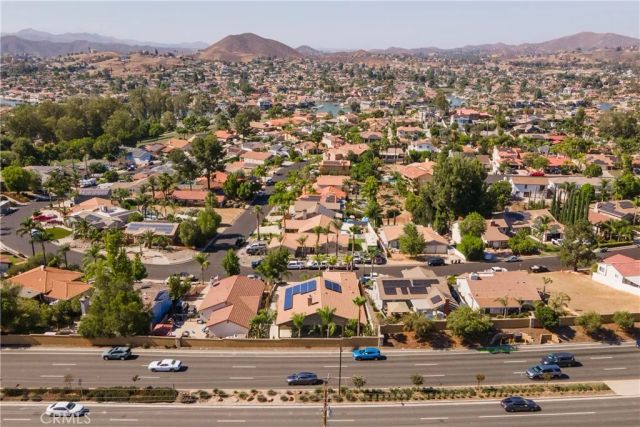 31028 Emperor Drive, Canyon Lake, CA 92587