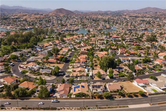 31028 Emperor Drive, Canyon Lake, CA 92587