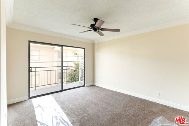 7548 W HAMPTON Avenue 206, West Hollywood, CA 90046