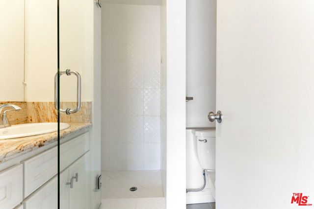 7548 W HAMPTON Avenue 206, West Hollywood, CA 90046