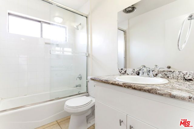 7548 W HAMPTON Avenue 206, West Hollywood, CA 90046