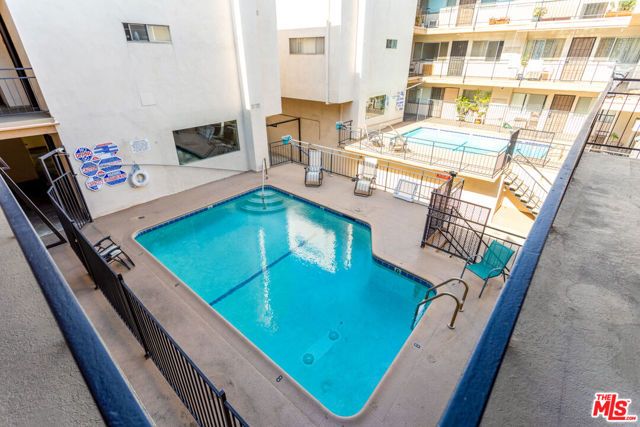 7548 W HAMPTON Avenue 206, West Hollywood, CA 90046