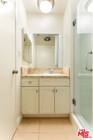 7548 W HAMPTON Avenue 206, West Hollywood, CA 90046