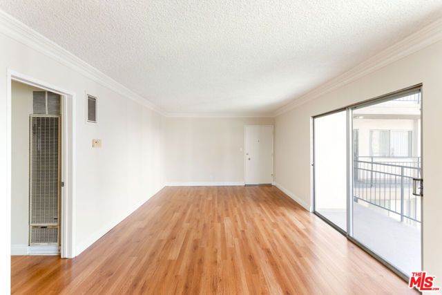 7548 W HAMPTON Avenue 206, West Hollywood, CA 90046