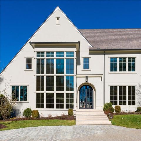 914 Buckingham NW Circle, Atlanta, GA 30327