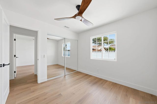 10155 Baroness Ave, San Diego, CA 92126