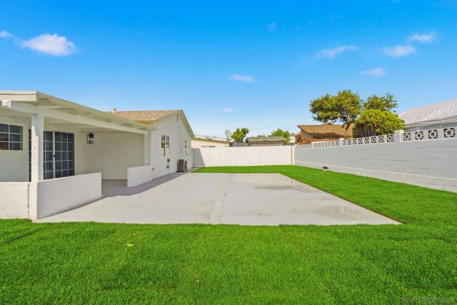 10155 Baroness Ave, San Diego, CA 92126