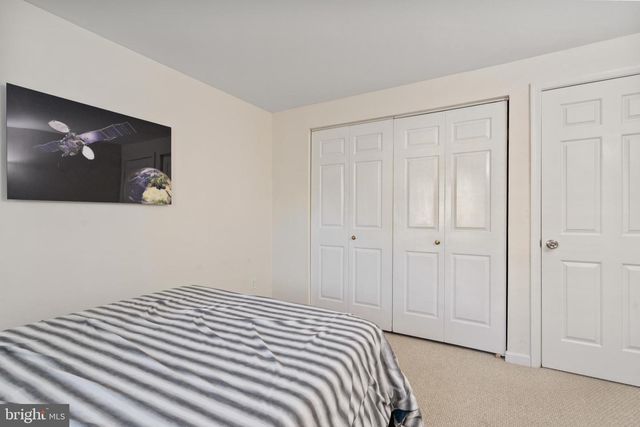 10529 REEDS LANDING CIR, Burke, VA 22015