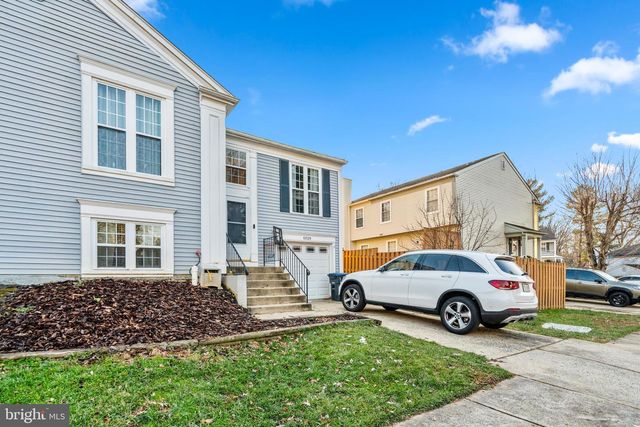 10529 REEDS LANDING CIR, Burke, VA 22015