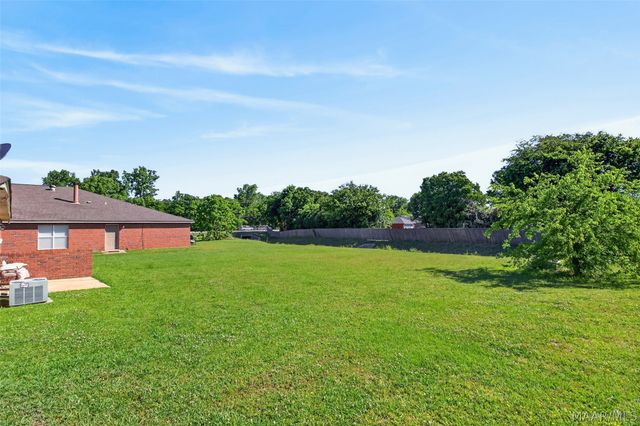 5817 BREWBAKER Boulevard, Montgomery, AL 36116