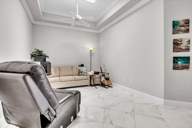 1260 RIO DE JANEIRO AVENUE 102, Punta Gorda, FL 33983