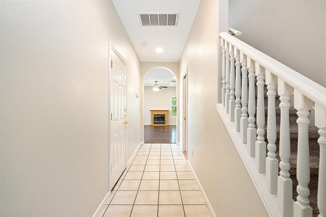 1005 Canyon Edge DR A, Austin, TX 78733