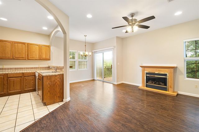 1005 Canyon Edge DR A, Austin, TX 78733