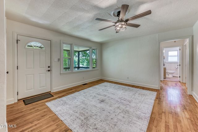 1403 Rock Rose Road, Bristol, TN 37620