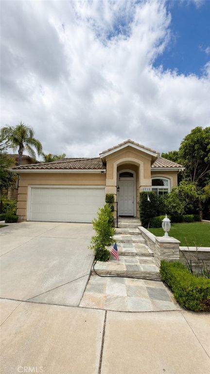 377 Anzio, Oak Park, CA 91377
