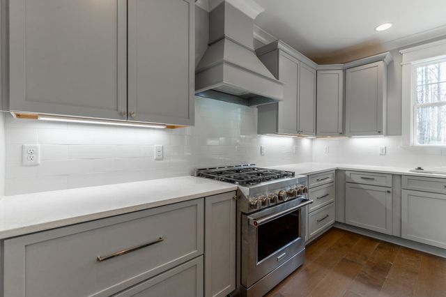 2964 Mowbray Pike, Soddy Daisy, TN 37379