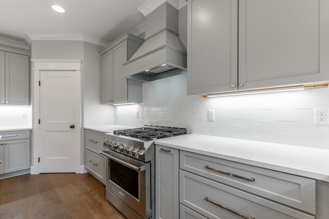 2964 Mowbray Pike, Soddy Daisy, TN 37379