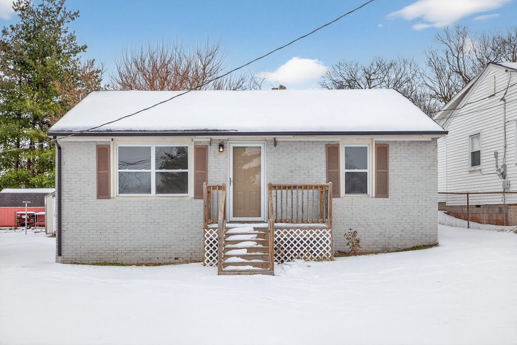 102 Circle Drive, Danville, KY 40422