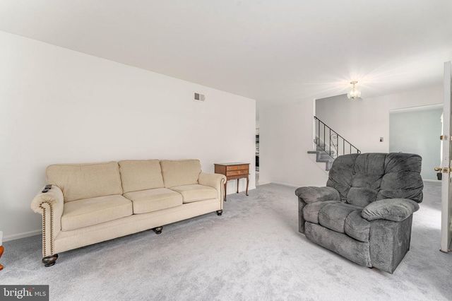 1239 UPTON CIR, West Chester, PA 19380