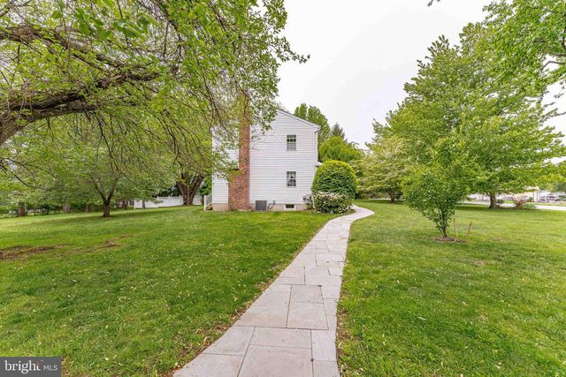 1239 UPTON CIR, West Chester, PA 19380