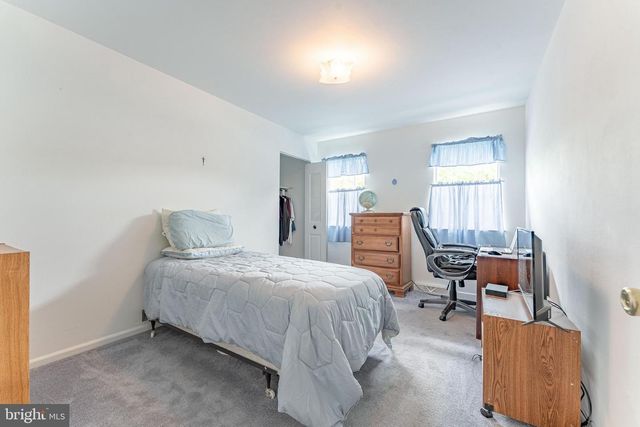 1239 UPTON CIR, West Chester, PA 19380