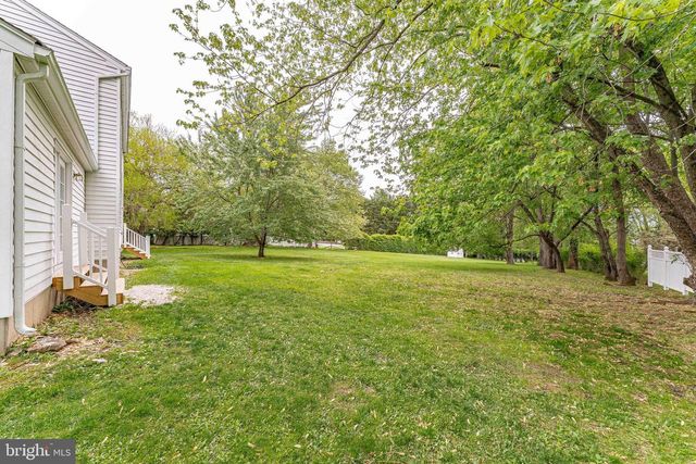 1239 UPTON CIR, West Chester, PA 19380