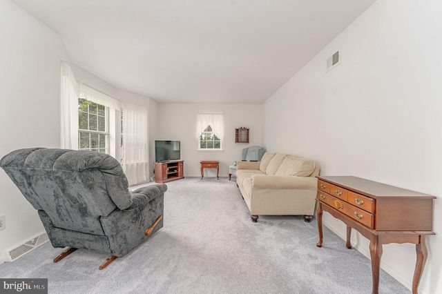 1239 UPTON CIR, West Chester, PA 19380