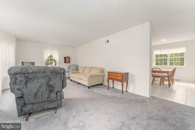 1239 UPTON CIR, West Chester, PA 19380