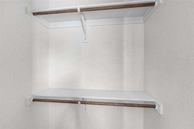 214 Garden Grove Drive, Waxahachie, TX 75165