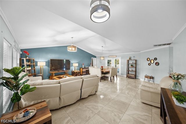 17250 Caloosa Trace CIR, Fort Myers, FL 33967