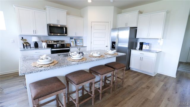 3917 Magnolia Hills, Northport, AL 35473