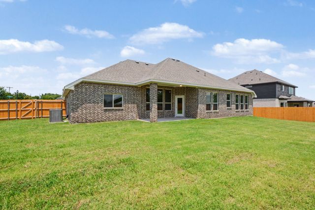 736 Candace Drive, Desoto, TX 75115