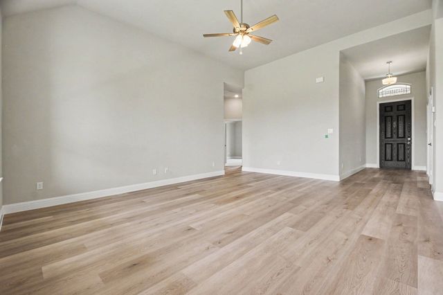 736 Candace Drive, Desoto, TX 75115