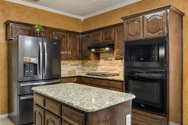 3400 Palmtree Drive, Mckinney, TX 75070