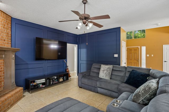 3400 Palmtree Drive, Mckinney, TX 75070