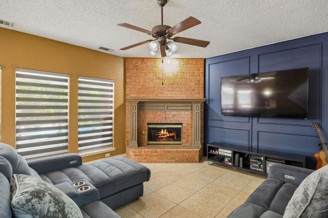 3400 Palmtree Drive, Mckinney, TX 75070