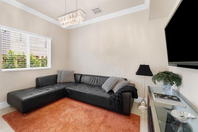 275 189th Terrace, Sunny Isles Beach, FL 33160