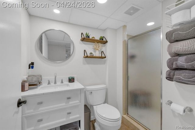 9859 Hawthorne Glen Drive, Grosse Ile, MI 48138