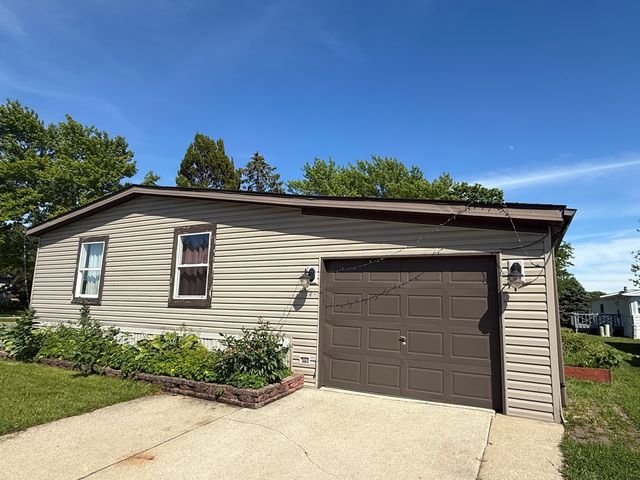 462 Huntsbridge Road, Matteson, IL 60443