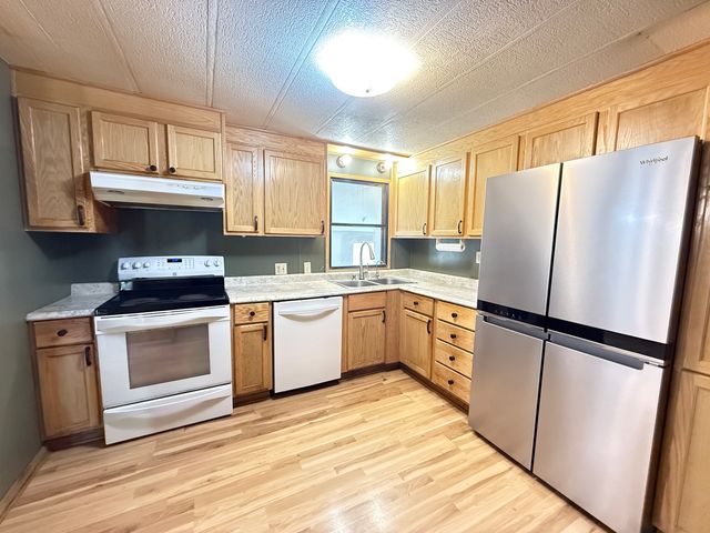 462 Huntsbridge Road, Matteson, IL 60443