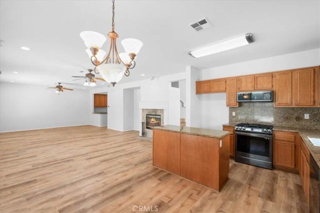 5310 Satinstone, Hemet, CA 92545