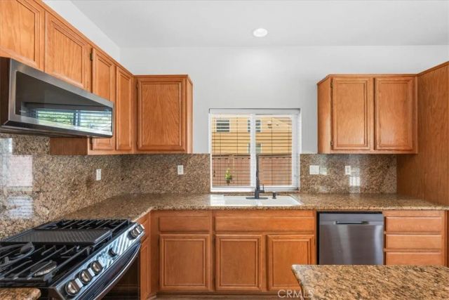 5310 Satinstone, Hemet, CA 92545