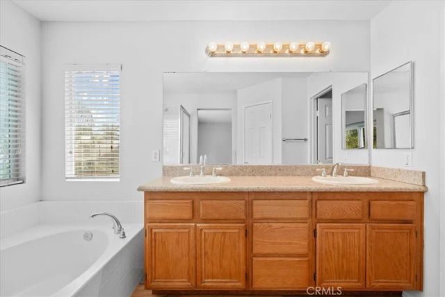 5310 Satinstone, Hemet, CA 92545