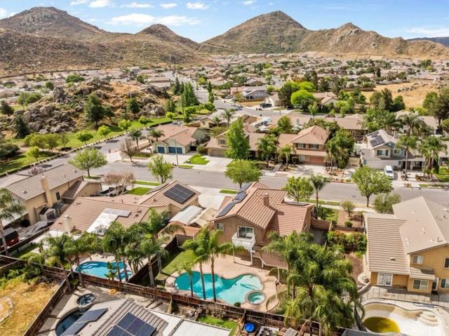 5310 Satinstone, Hemet, CA 92545