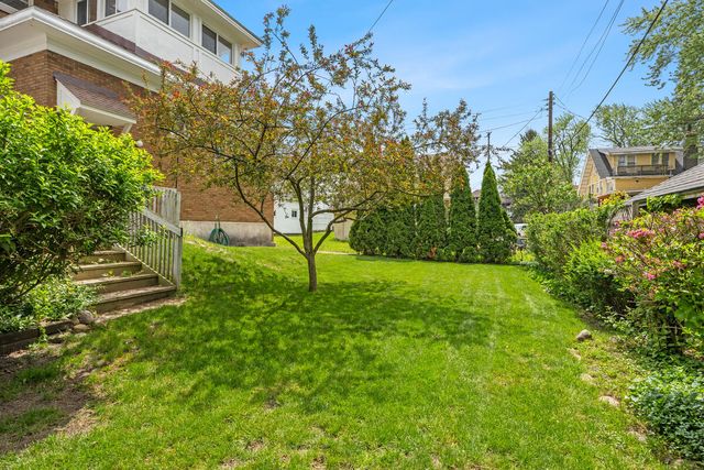 235 Hampton Avenue, Grand Rapids, MI 49506
