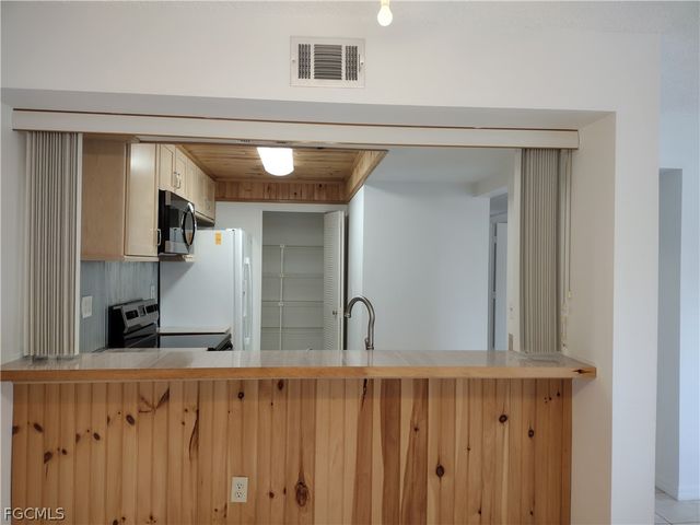 1069 Villa DR B103, Labelle, FL 33935