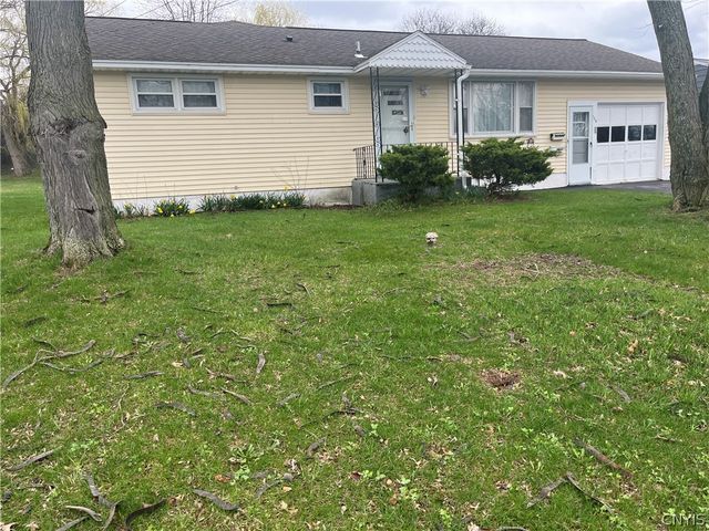 123 Plaxdale Road, Salina, NY 13088