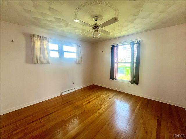 123 Plaxdale Road, Salina, NY 13088